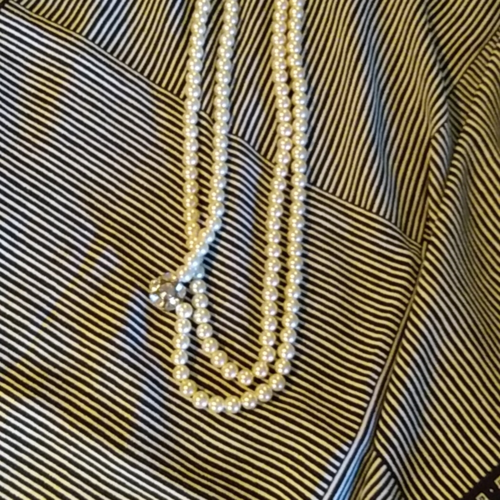 Doubled up pearl Necklace with added flair! Faux diamond charm directly connect